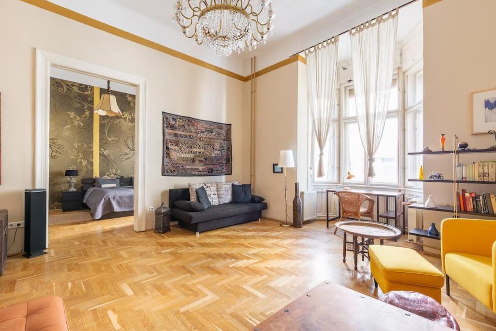 Bourgeois Boheme Apt. 88 M² City Center Budapest Esterno foto