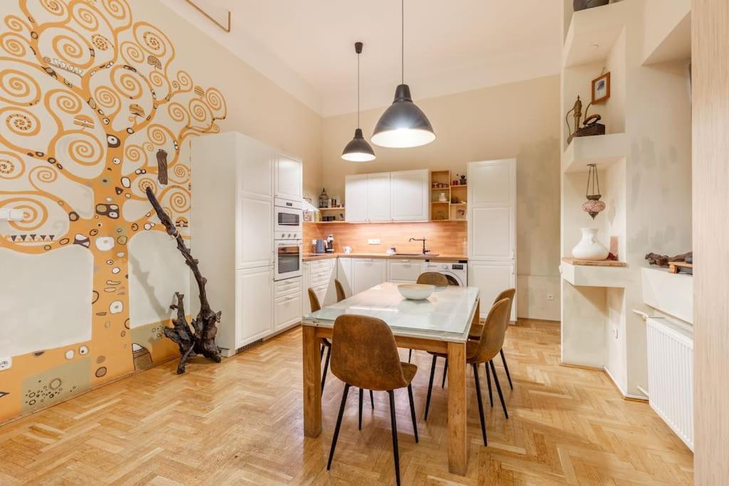 Bourgeois Boheme Apt. 88 M² City Center Budapest Esterno foto