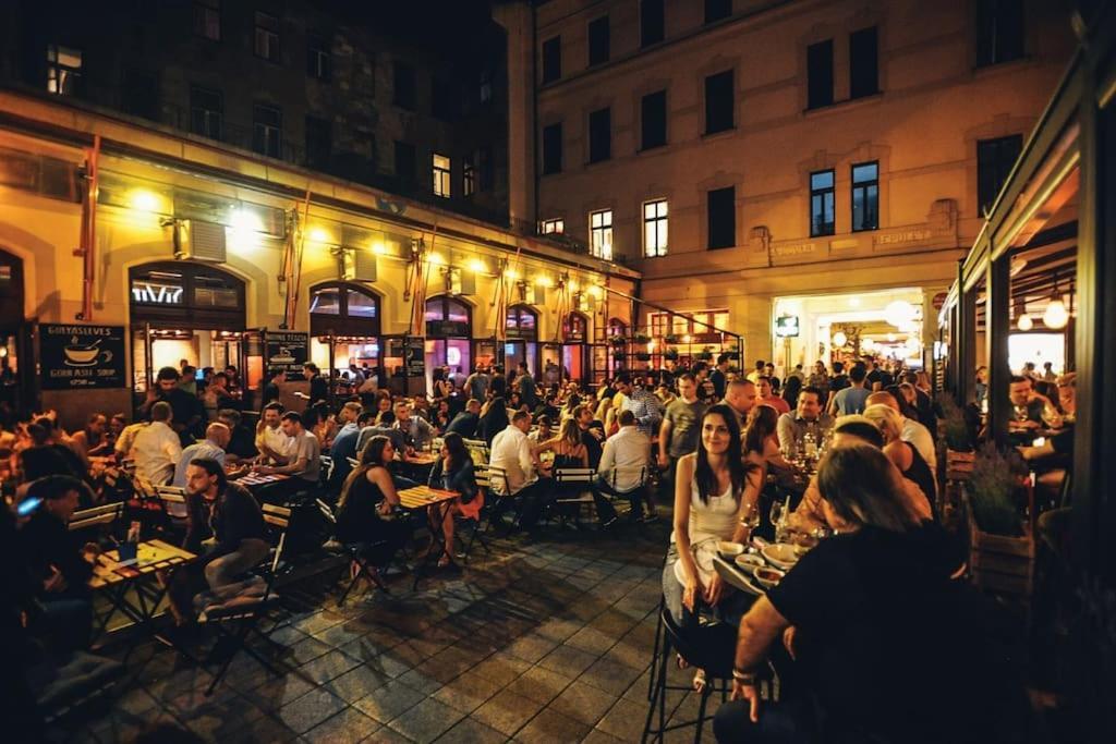 Bourgeois Boheme Apt. 88 M² City Center Budapest Esterno foto
